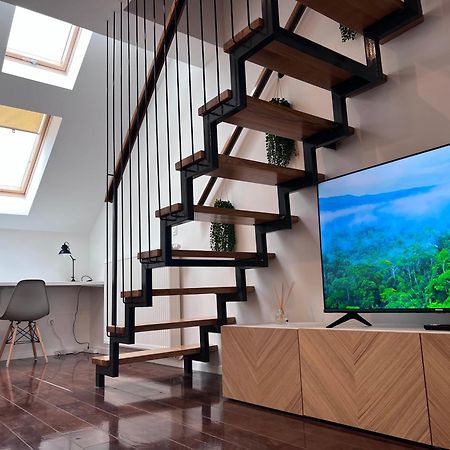 Cozy Loft Apartment In Zagreb Center Exterior foto