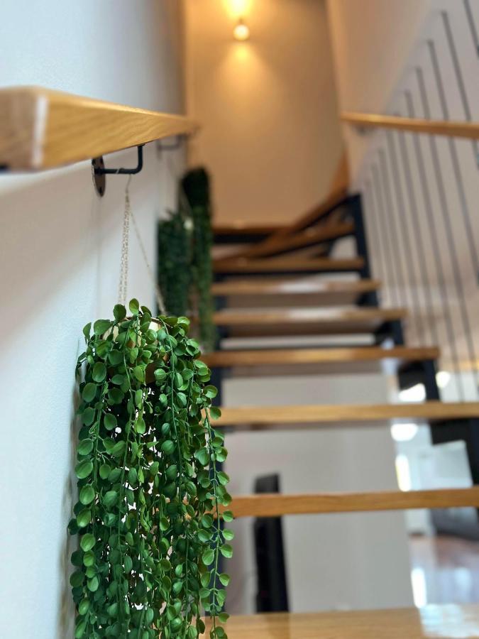 Cozy Loft Apartment In Zagreb Center Exterior foto
