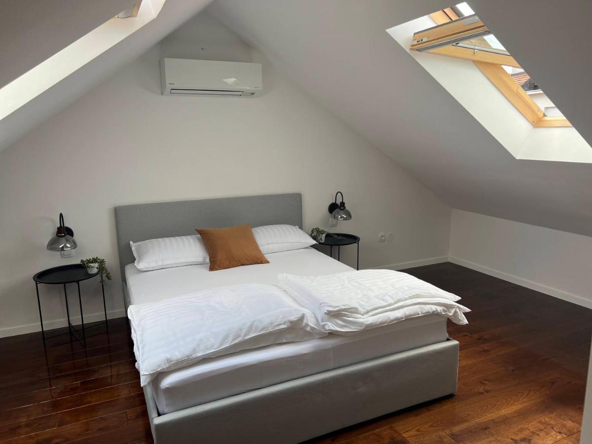 Cozy Loft Apartment In Zagreb Center Exterior foto